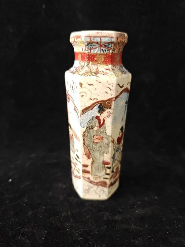 Ancien vase hexagonal japonais