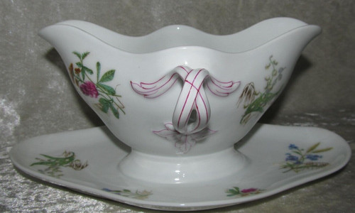 Saucière ancienne début
