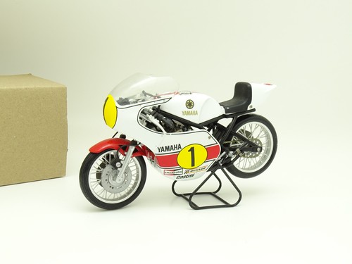 Altaya moto yamaha - 1/12,