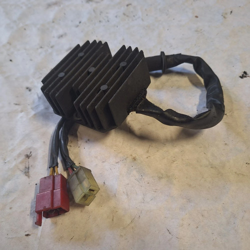 Regulateur honda 450 cbs - honda,