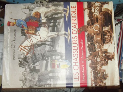 Livre les chasseurs - les,