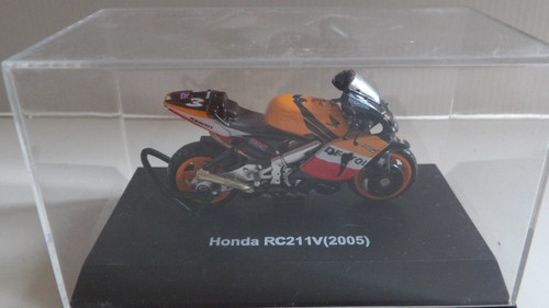 Moto honda rc211v 2005 - rc211v,