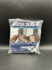 Joint à brosse auto-adhésif