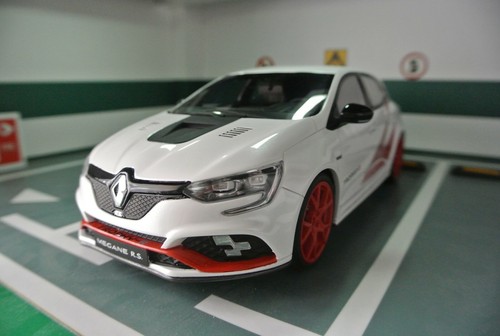 Renault mégane trophy otto - mégane,