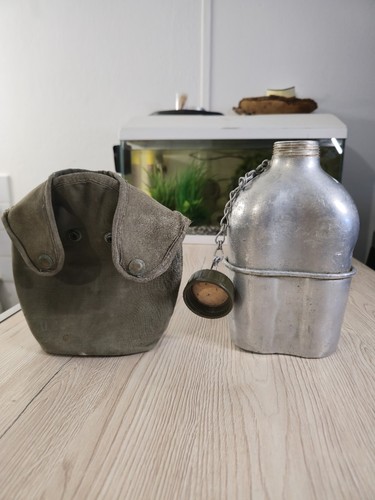 Gourde militaire française