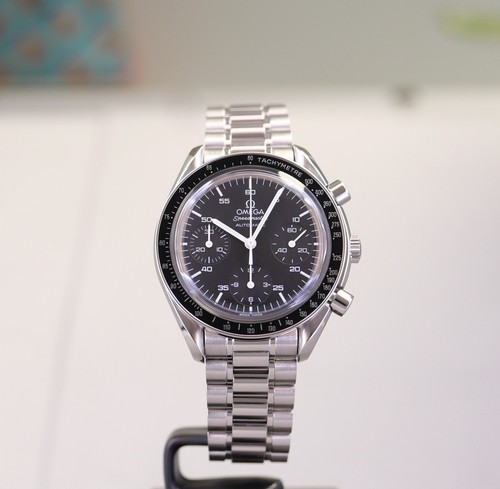 Ensemble complet réduit omega - complet,