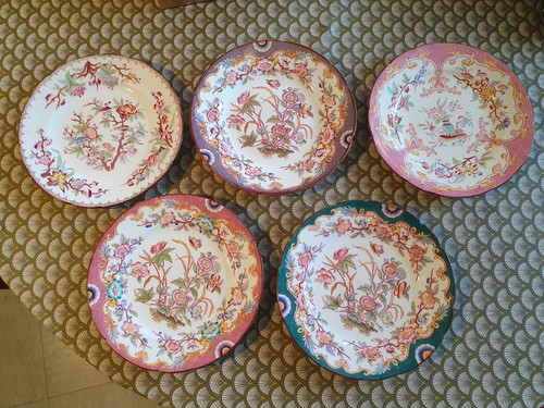 Lot assiettes faïence - lot,
