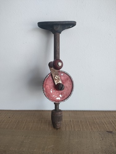 Ancienne petite chignole - ancienne,