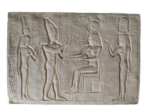 Fragment bas relief isis - isis, et