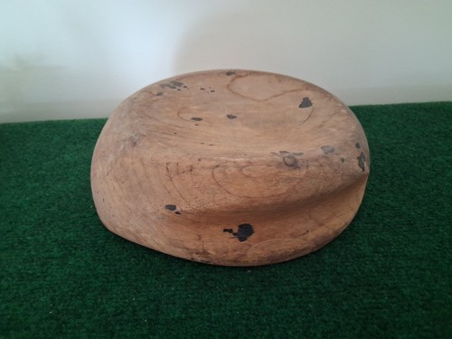 Ancienne forme chapeau en - ancienne, à