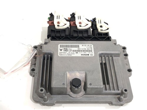 Moteur centralita peugeot 3008 - moteur,