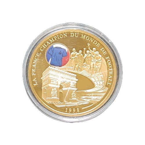 Médaille dorée france - dorée,