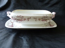 ANCIENNE SAUCIERE RECTANGULAIRE EN PORCELAINE DE LIMOGES DE WILLIAM GUERIN