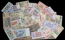 lot de 30 billets étrangers