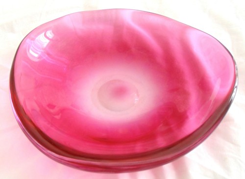 Coupe cristal rose signée val - coupe,