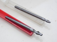 2 fraise 2 dent bout