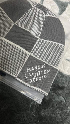 Bonnets louis vuitton - louis,