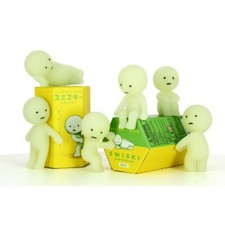 SMISKI figurine série 1 phosphorescent