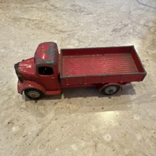 Vintage Dinky Austin Red
