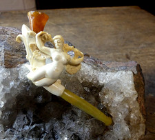 DELICATE PIPE FUME CIGARETTE