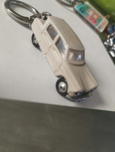 Porte clé citroën ami - porte,