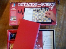 Jeu De Société: INITIATION AUX ÉCHECS. MB. Complet