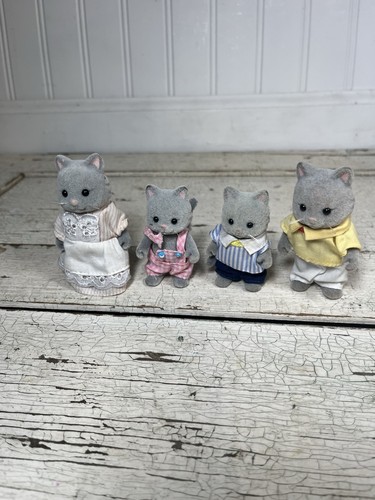 Vintage sylvanian families - sylvanian,