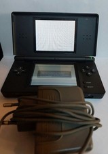 Nintendo DS Lite + chargeur