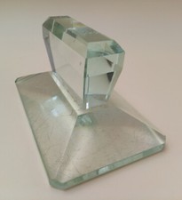 PRESSE-PAPIER EN FORME DE