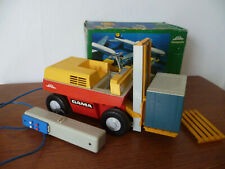 LINDE GABELSTAPLER GAMA réf 6301 echelle 1.10e filoguidé Chariot élévateur en bt