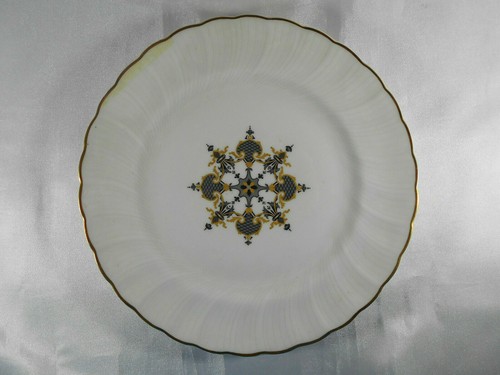 Très belle assiette - trÈs,