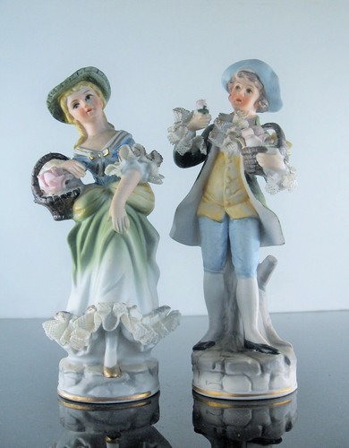 Anciennes statuettes en - statuettes,