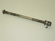 Axe roue arrière HONDA TRANSALP 600 PD06 de 1990