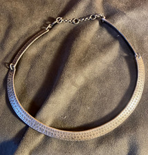 Collier ras de cou en argent