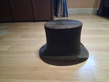 Ancien Chapeau Haut de Forme en Soie Noire