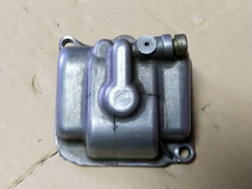 Cuve carburateur mikuni - cuve,