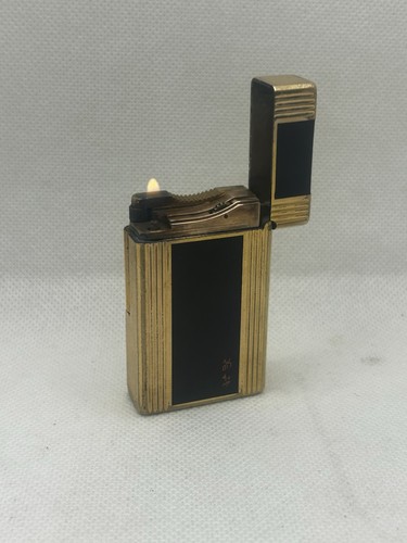 Dupont briquet en laque - s.t.,