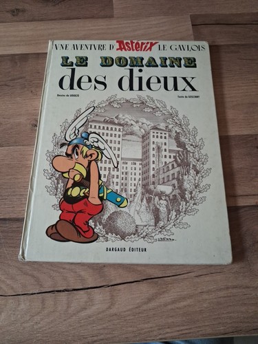 Livre astérix le - bd, domaine