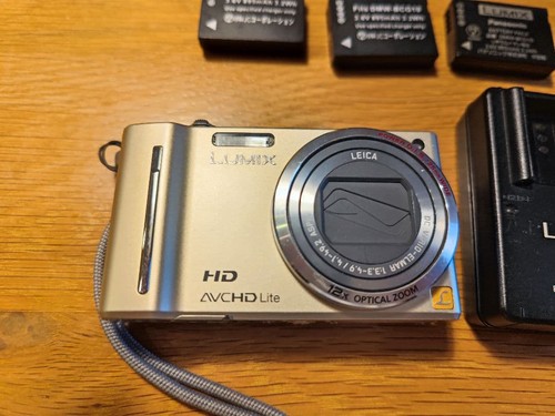 Panasonic lumix tz10 argent - panasonic,