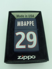 BRIQUET ZIPPO ESSENCE - MBAPPE 29 , PARIS SAINT GERMAIN , PSG 2017 , BLEU TBE
