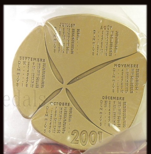 95mm médaille calendrier 2001 - médaille,