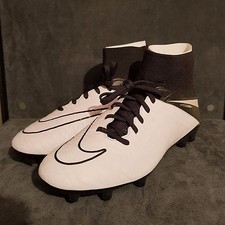 NIKE Hypervenom Phantom II