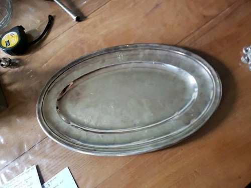 Ancien plat ovale - plat, metal