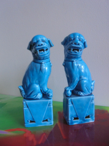 Paire petits chiens - paire,