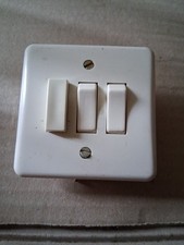 Double interrupteur ou va et