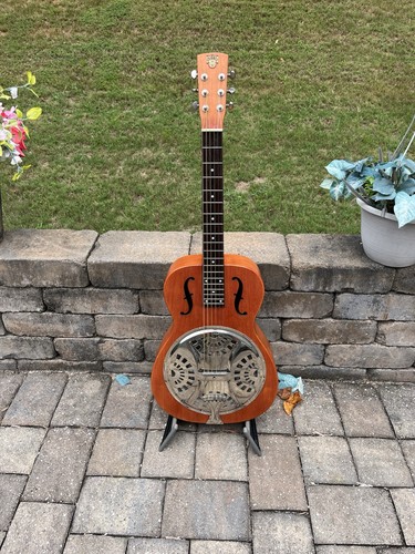 2010 dobro hound dog resonator - hound,