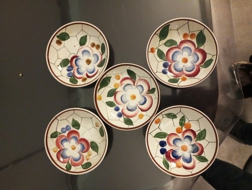 Anciennes sous tasse - anciennes, sous-tasse