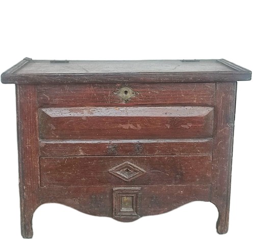 Ancien petit meuble - petit, commode