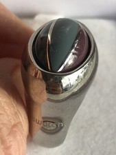 bague en métal chromé et