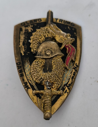 Insigne quang trung danh - insigne,
